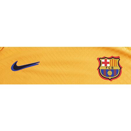Nike FC Barcelona Training Range 2022