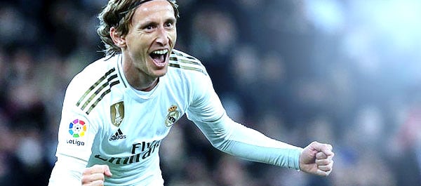 Modric #14 2010-2012 Home Football Nameset 4 shirt 