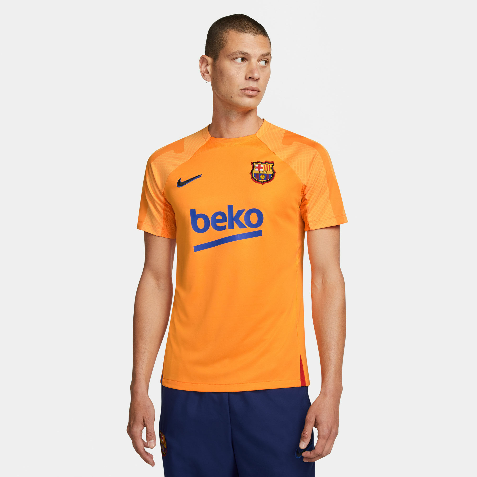 Barcelona - Dres tréninkový - Dri-FIT, oranžový, sezóna 2021/22