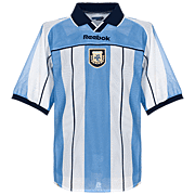 Argentina<br>Home Jersey<br>2000 - 2002