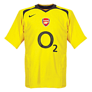 Arsenal<br>Camiseta Visitante<br>2005 - 2006