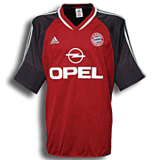 Bayern Munich<br>Home Shirt<br>2001 - 2002