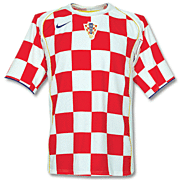 Croacia<br>Camiseta Local<br>2004 - 2005