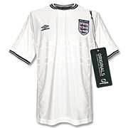Inglaterra<br>Camiseta Local<br>1999 - 2000