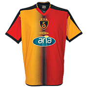 Galatasaray<br>Home Shirt<br>2003 - 2004