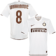 Zlatan Ibrahimovic<br>Inter Uit Voetbalshirt<br>2008 - 2009