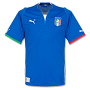 Italia<br>Camiseta Local<br>2013 - 2014