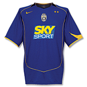 Juventus<br>3rd Shirt<br>2004 - 2005