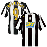 Zlatan Ibrahimovic<br>Juventus Thuis Voetbalshirt<br>2004 - 2005