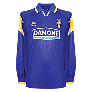 Juventus<br>Away Jersey<br>1994 - 1995