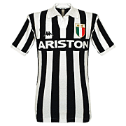Juventus<br>Home Shirt<br>1984 - 1985