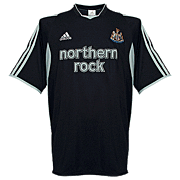 Newcastle United<br>Camiseta Visitante<br>2003 - 2004