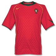Portugal<br>Thuis Voetbalshirt<br>2004 - 2005