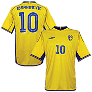 Zlatan Ibrahimovic<br>Sweden Home Shirt<br>2004 - 2005