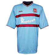 West Ham<br>Away Shirt<br>2001 - 2002